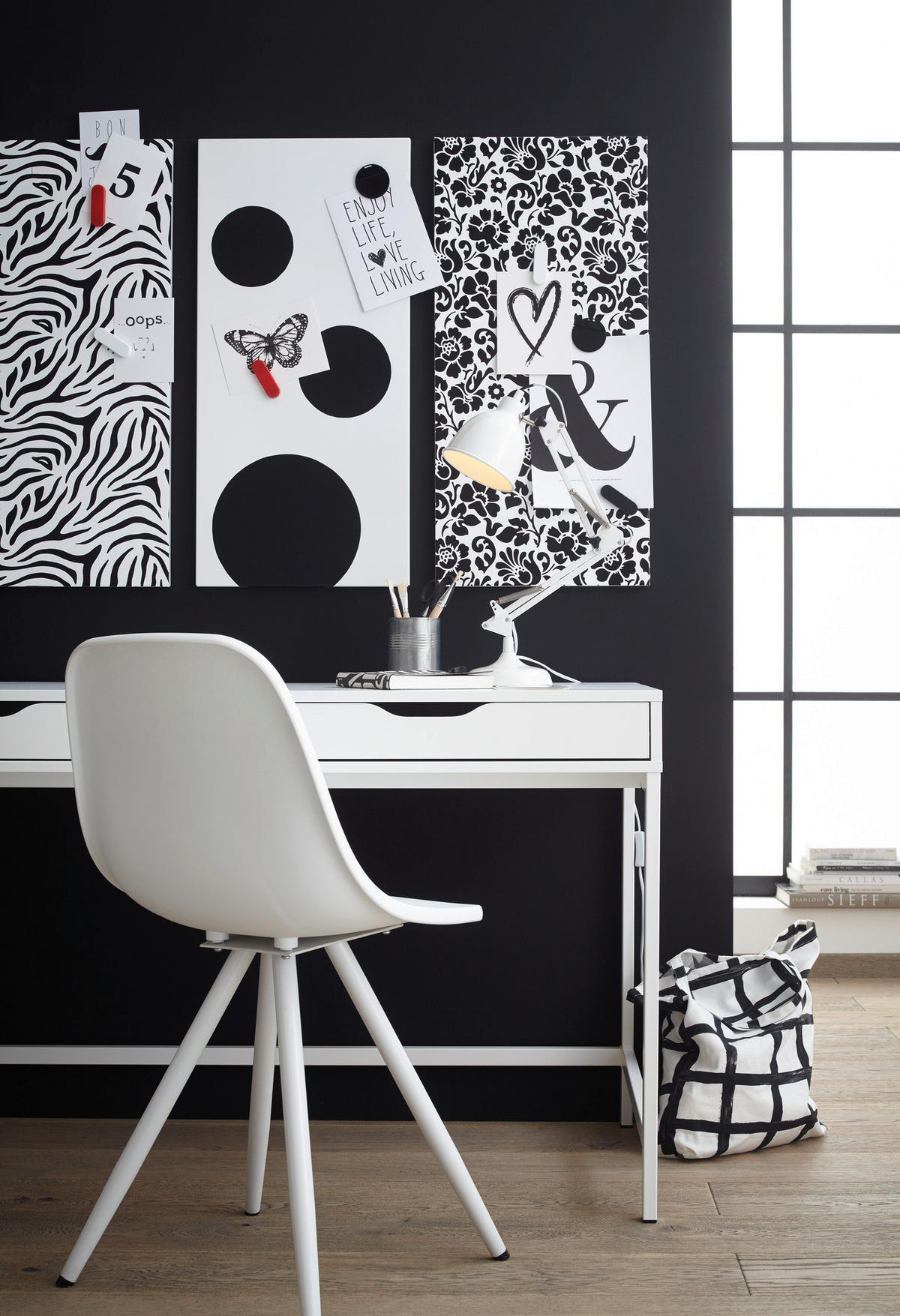 d-c-fix Dekofolie Uni Matt schwarz B/L: ca. 45x200 cm Klebefolie_d-c-fix_F3460002 - schwarz (45,00/200,00cm) - d-c-fix