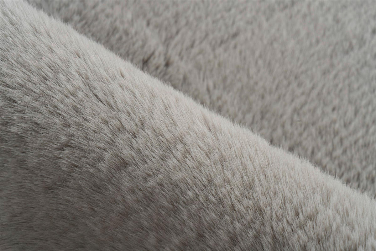 Kayoom Hochflorteppich Badematte Rabbit 325 hellgrau B/H/L: ca. 40x3,5x60 cm Badematte Rabbit 325 - hellgrau (60,00/40,00/3,50cm) - Kayoom