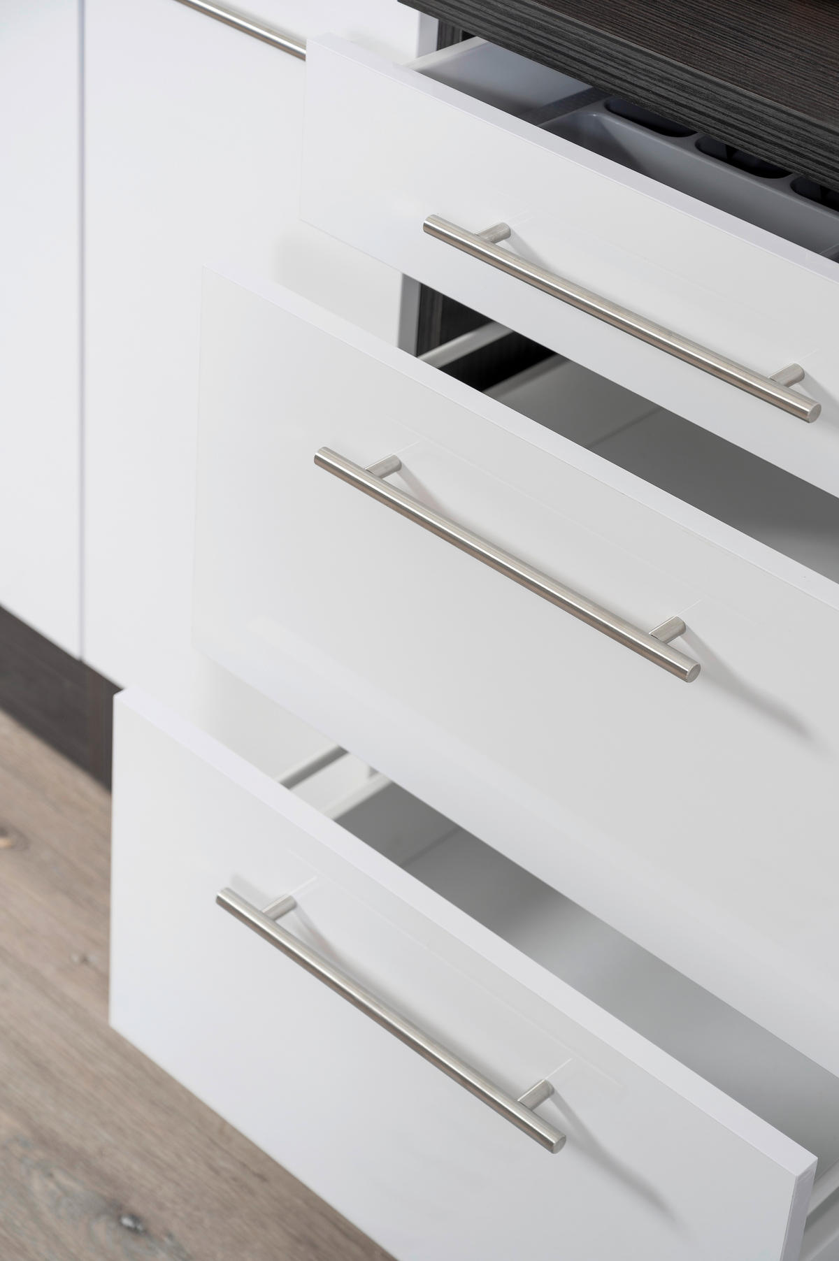 Respekta Küchenblock Amanda weiß Hochglanz B/H/T: ca. 210x200x60 cm Amanda - weiß/Edelstahloptik (210,00/200,00/60,00cm) - Respekta