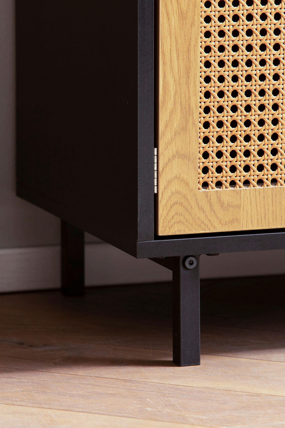 Sideboard schwarz Eiche Optik B/H/T: ca. 80x86,5x40 cm Sideboard - schwarz (80,00/86,50/40,00cm) - Wohnling