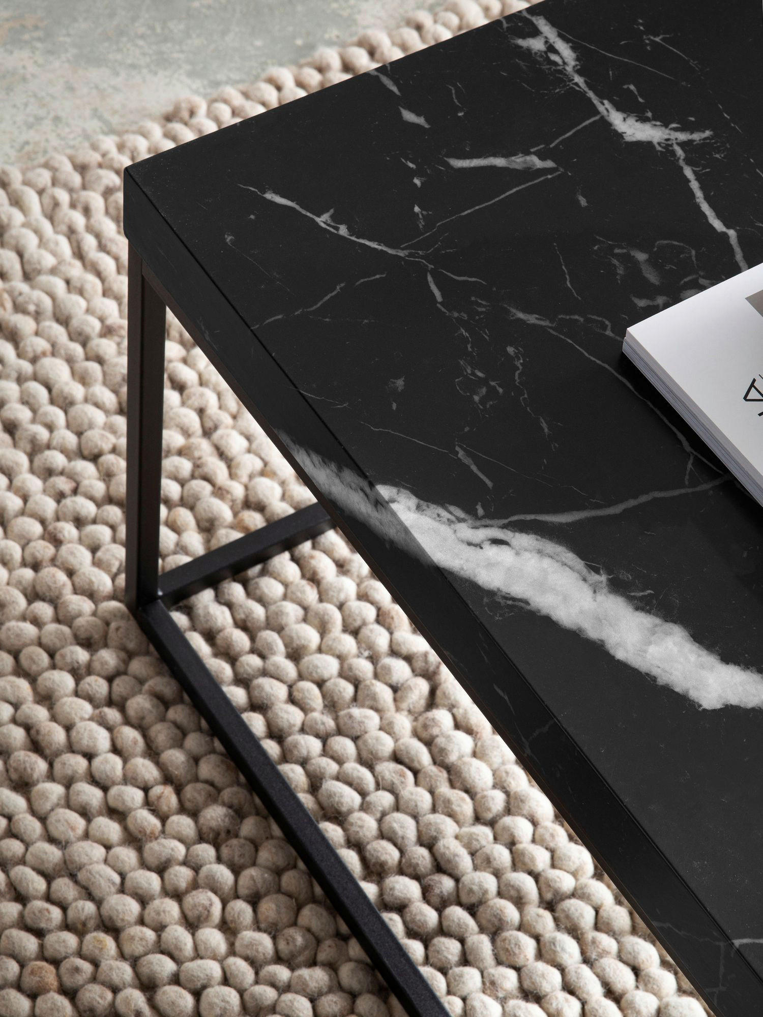 Thumbnail - Couchtisch schwarz Marmor Optik schwarz pulverbeschichtet B/H/T: ca. 120x38x60 cm