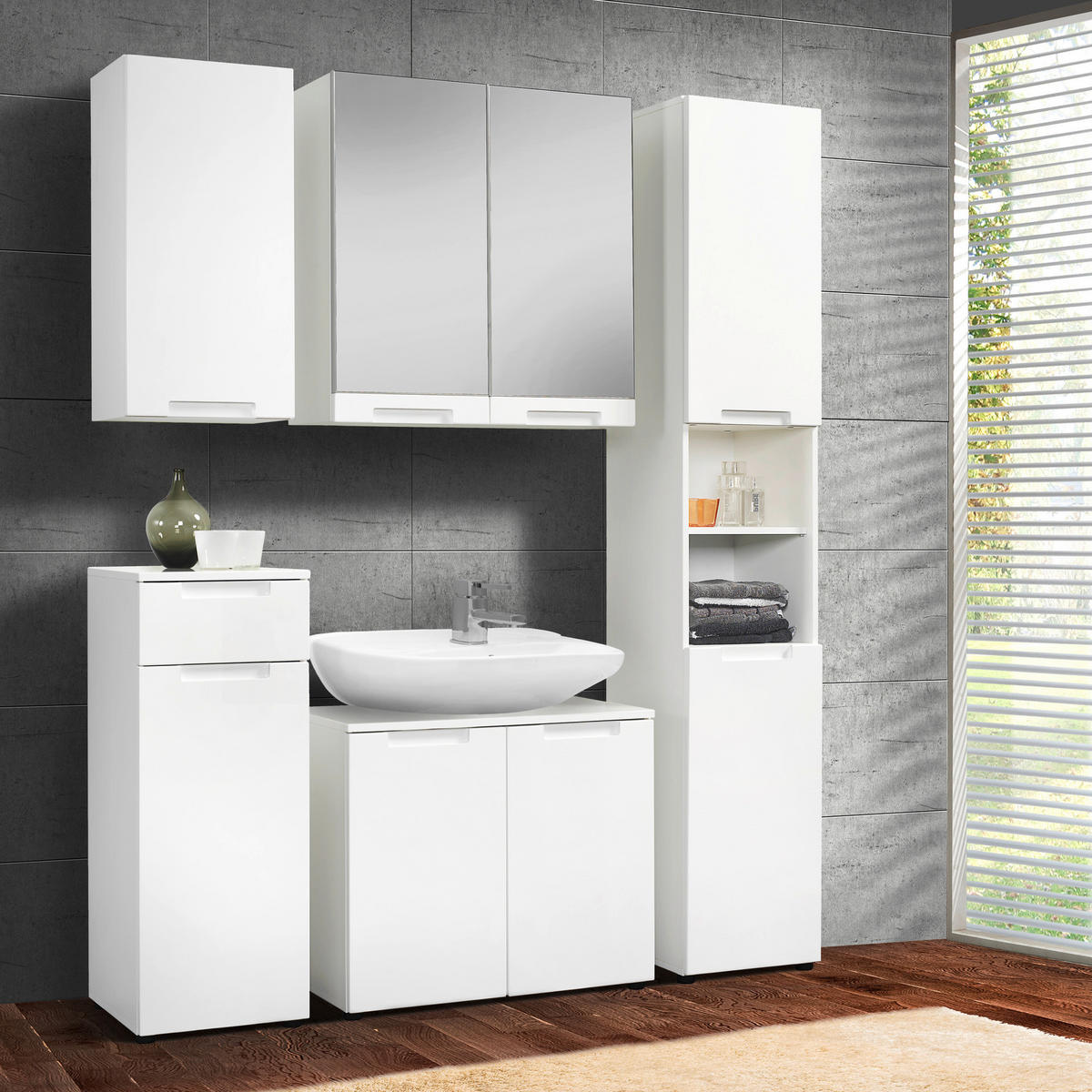 Badhochschrank Mailand weiß weiß Hochglanz B/H/T: ca. 35x191x35 cm Mailand - weiß (35,00/191,00/35,00cm)