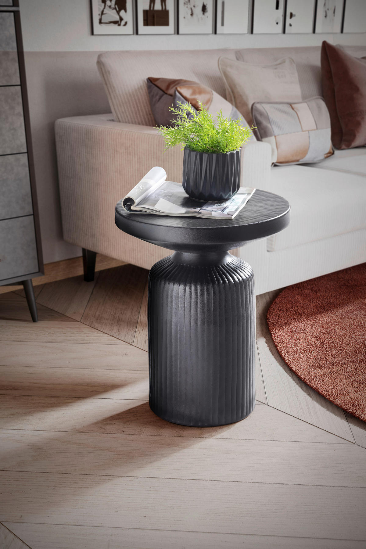 Beistelltisch schwarz B/H/T: ca. 40x50x40 cm Beistelltisch - schwarz (40,00/50,00/40,00cm) - Wohnling