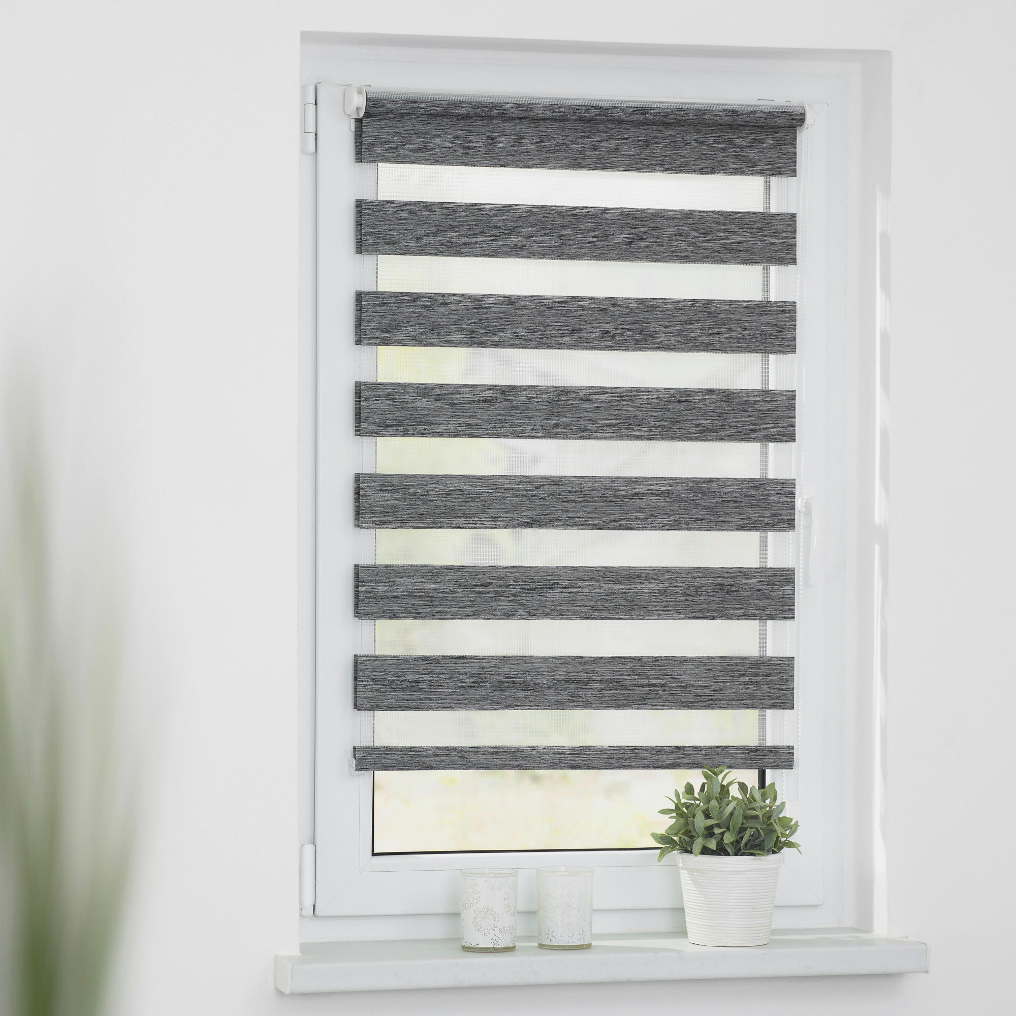 Doppelrollo Duo Go Green dunkelgrau B/L: ca. 120x150 cm Duo Go Green - dunkelgrau (120,00/150,00cm) - LICHTBLICK