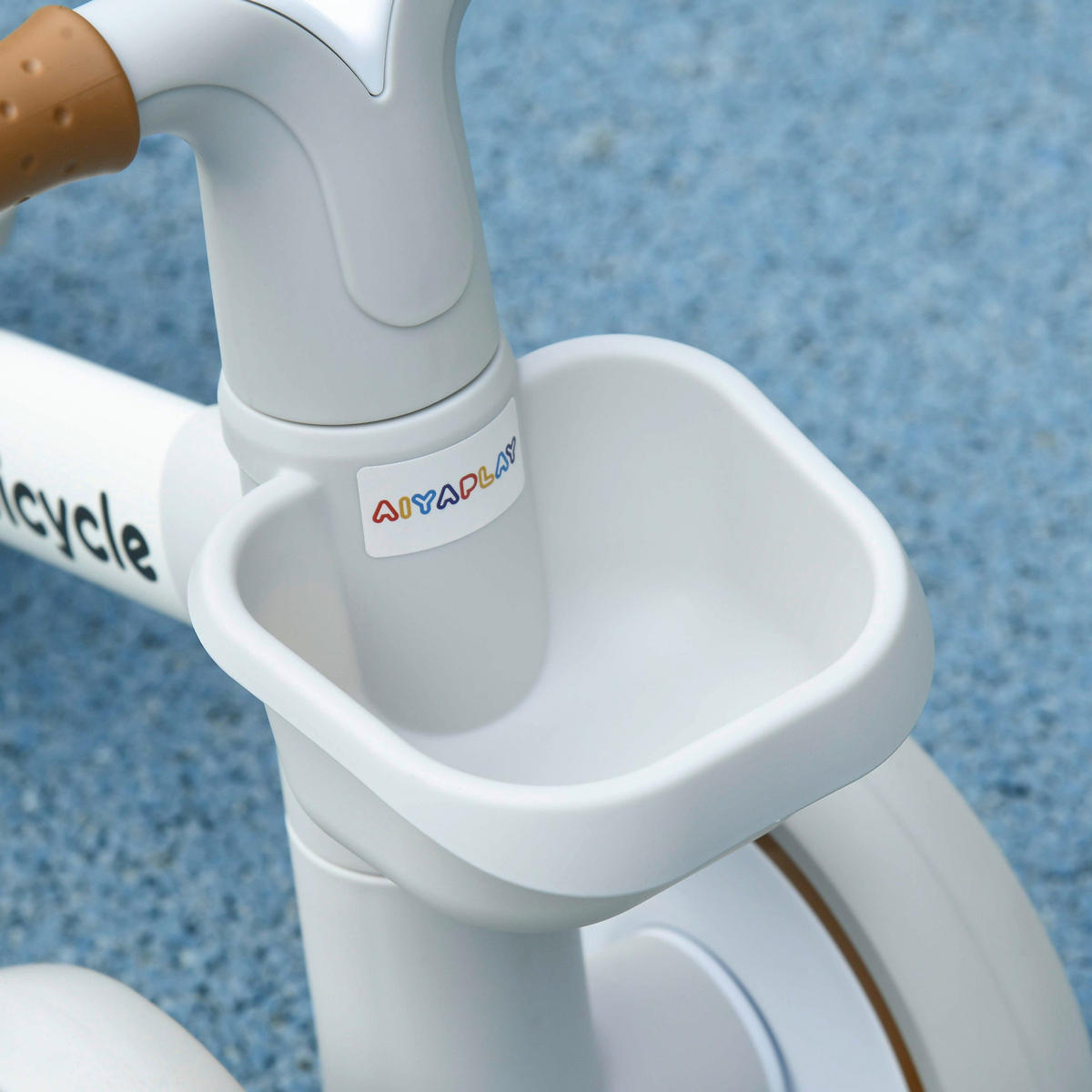 AIYAPLAY Kinderlaufrad weiß B/H/L: ca. 27x39x56 cm Kinderlaufrad - braun/weiß (56,00/27,00/39,00cm) - AIYAPLAY