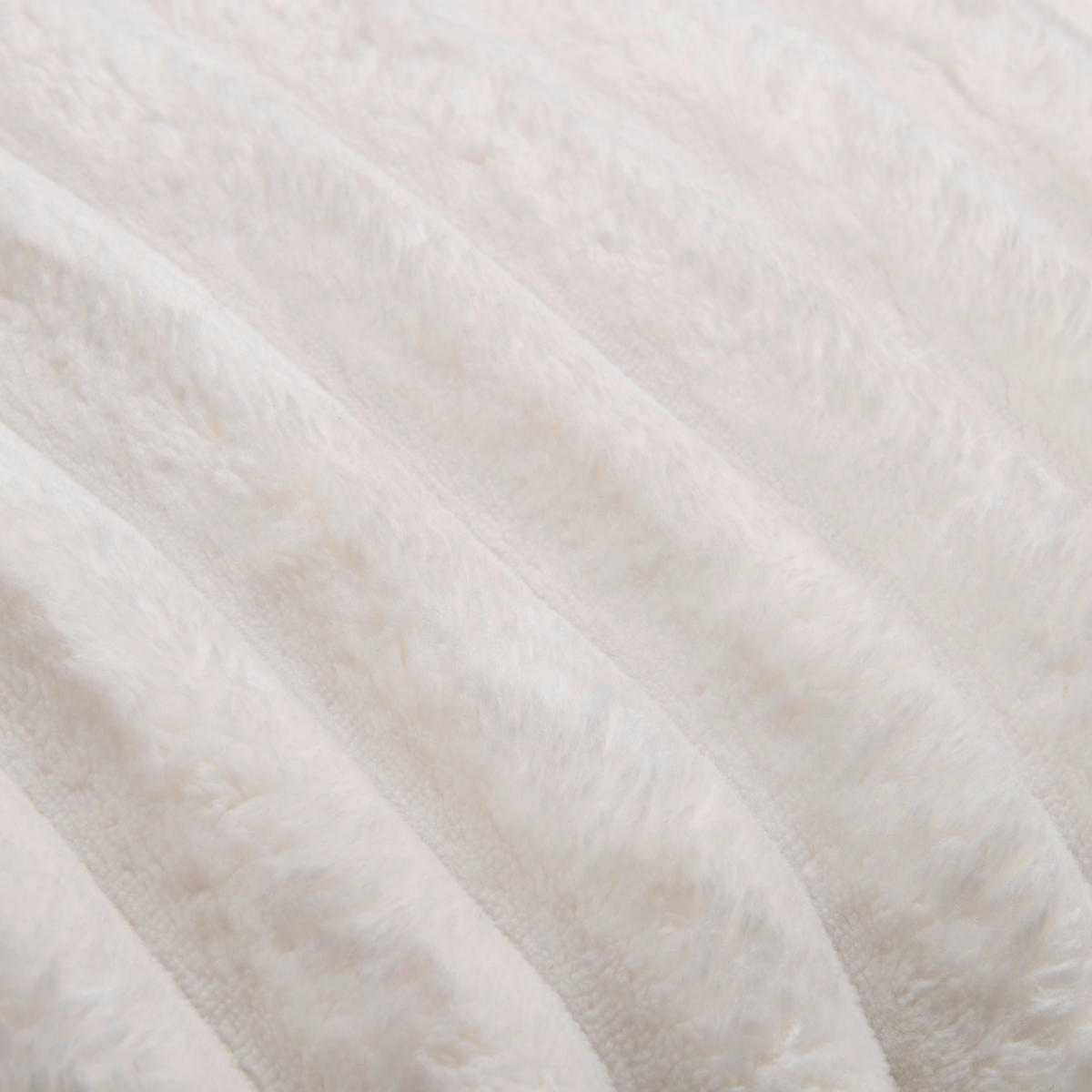Dekokissen Luxus Flanell Luxus - offwhite (70,00/50,00cm) - POCOline