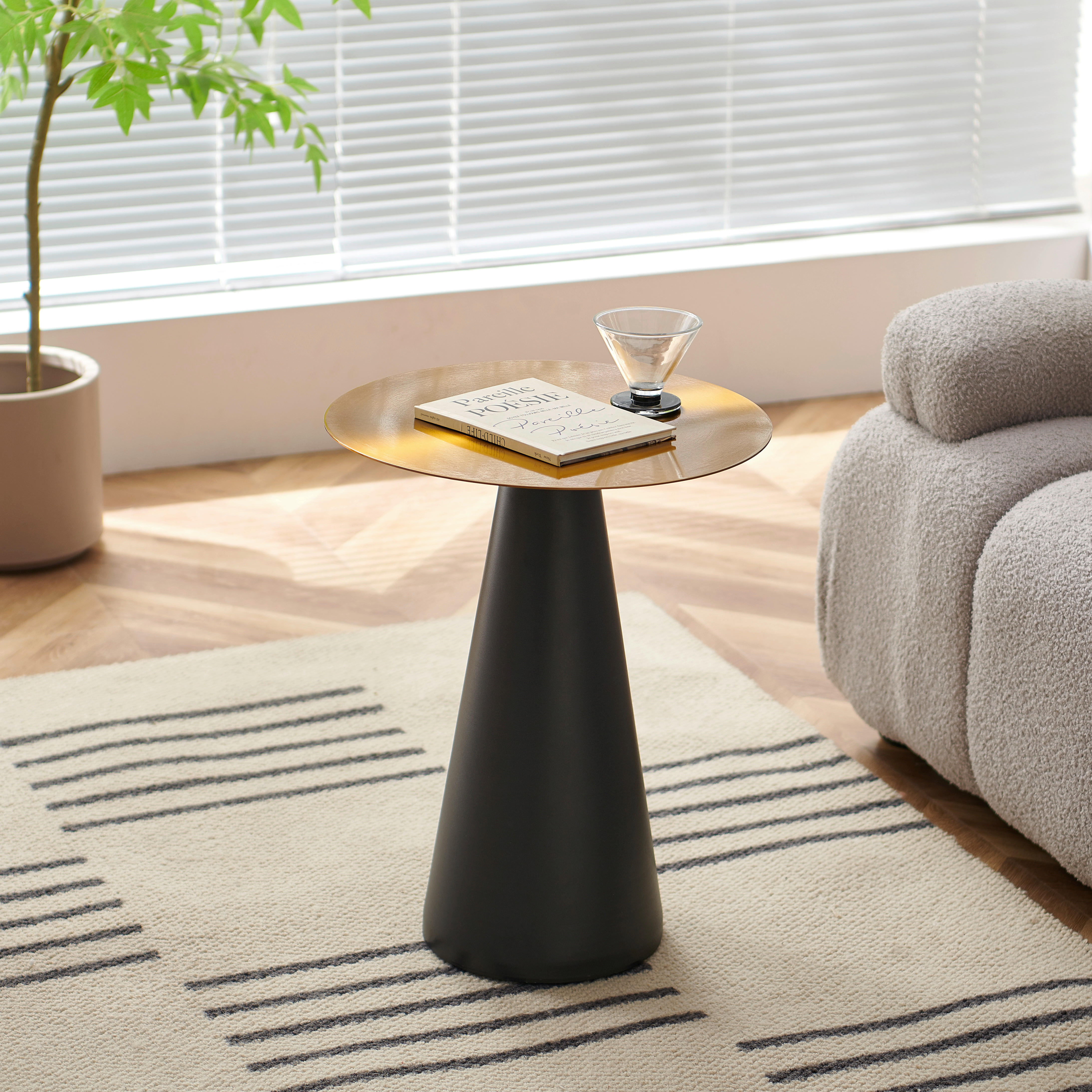 Beistelltisch Toma II gold Metall H/D: ca. 51x43 cm Toma II - gold/schwarz (43,00/51,00cm)