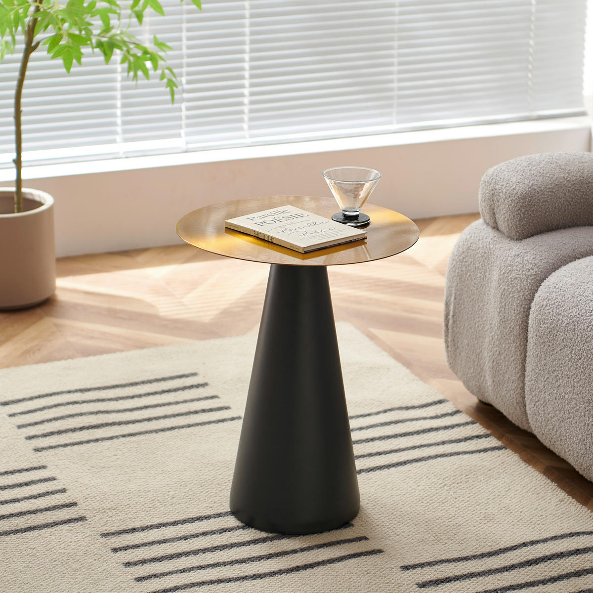 Beistelltisch Toma II gold Metall H/D: ca. 51x43 cm Toma II - gold/schwarz (43,00/51,00cm)