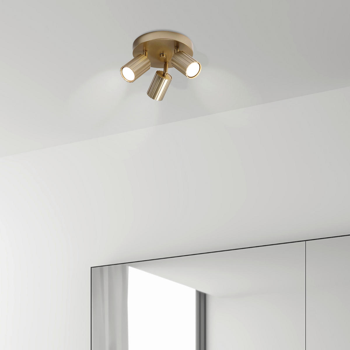 Lamkur Strahler gold Stahl B/H/L: ca. 18x19,5x18 cm 3 Brennstellen Prisma - gold (18,00/18,00/19,50cm) - Lamkur