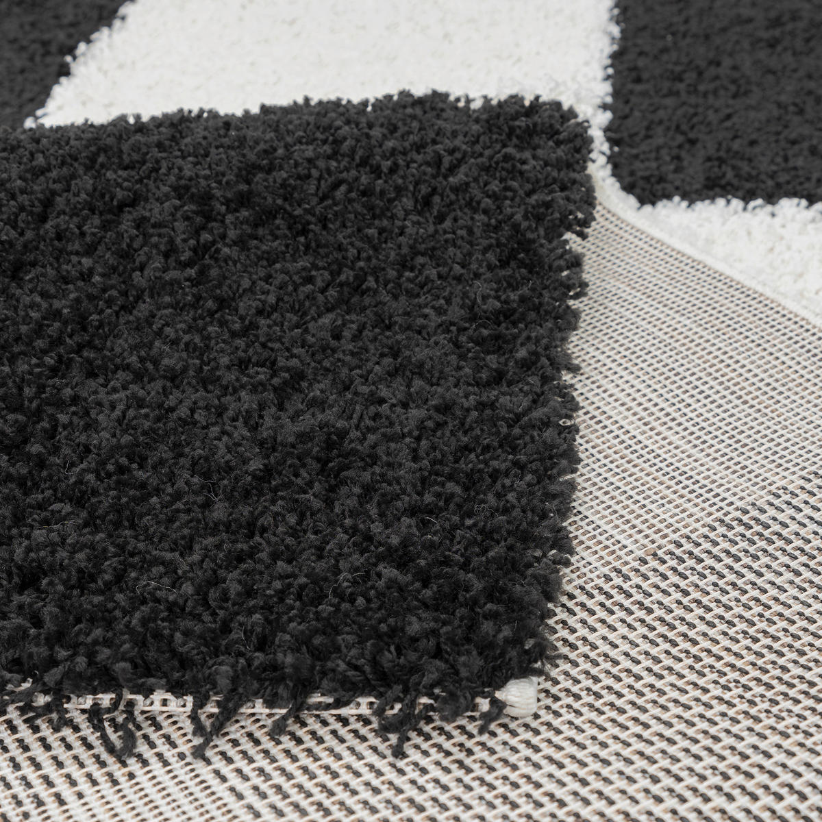Sanat Hochflorteppich MILANO schwarz B/L: ca. 60x110 cm MILANO - schwarz (60,00/110,00cm) - Sanat