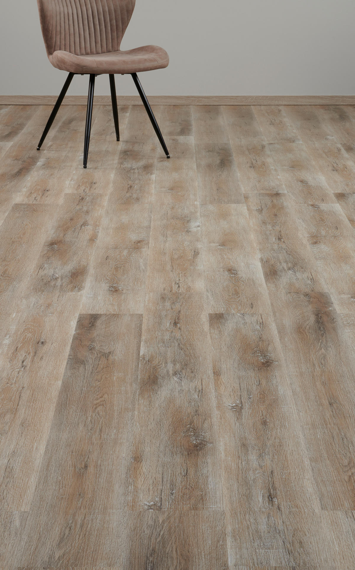 Click-Vinylboden Eiche rustik ca. 2,664 m² im Paket  B/L: ca. 18,2x122 cm pro Paket Eiche rustik ca. 2,664 m² im Paket - rustikal (18,20/122,00cm)