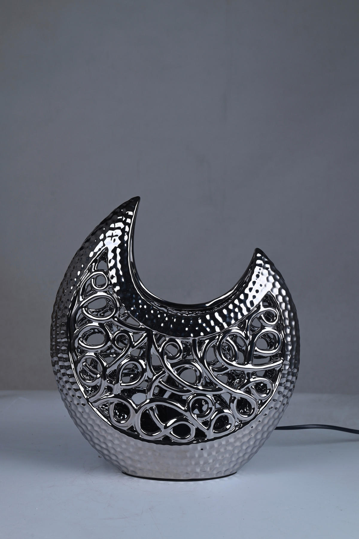 POCOline Keramik_Tischleuchte silber Keramik B/H/L: ca. 16x36x30 cm E14 1 Brennstellen Tischleuchte-Keramik_Adelina - silber (30,00/16,00/36,00cm) - POCOline