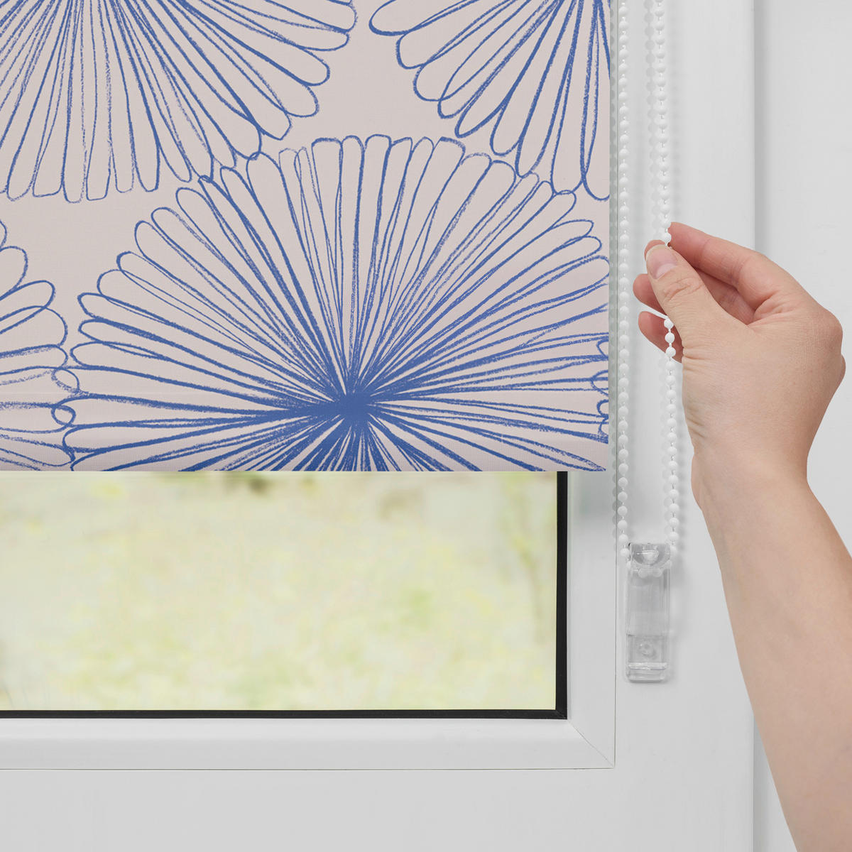 LICHTBLICK Rollo Flower Wheel blau B/L: ca. 80x150 cm Flower Wheel - blau (80,00/150,00cm) - LICHTBLICK