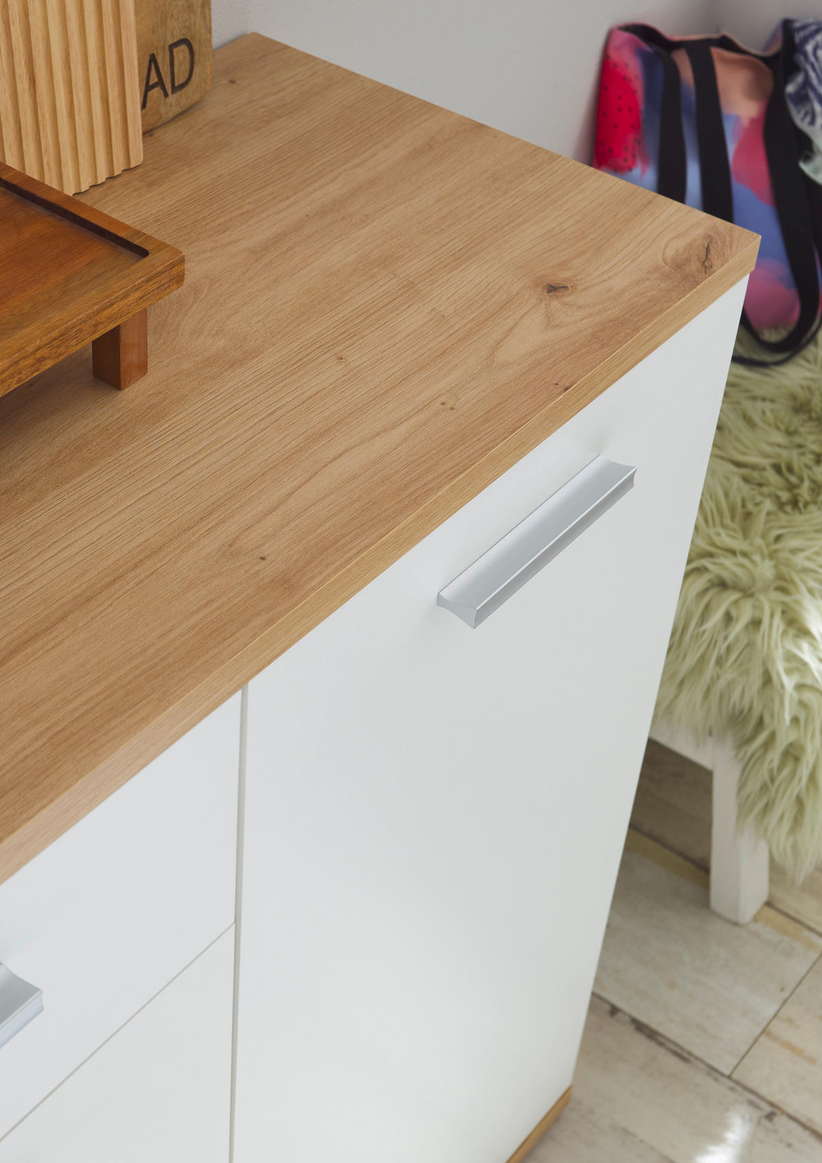 Sideboard BC 1035 weiß Eiche Artisan Nachbildung B/H/T: ca. 180x86x38 cm BC 1035 - Eiche/weiß (180,00/86,00/38,00cm)