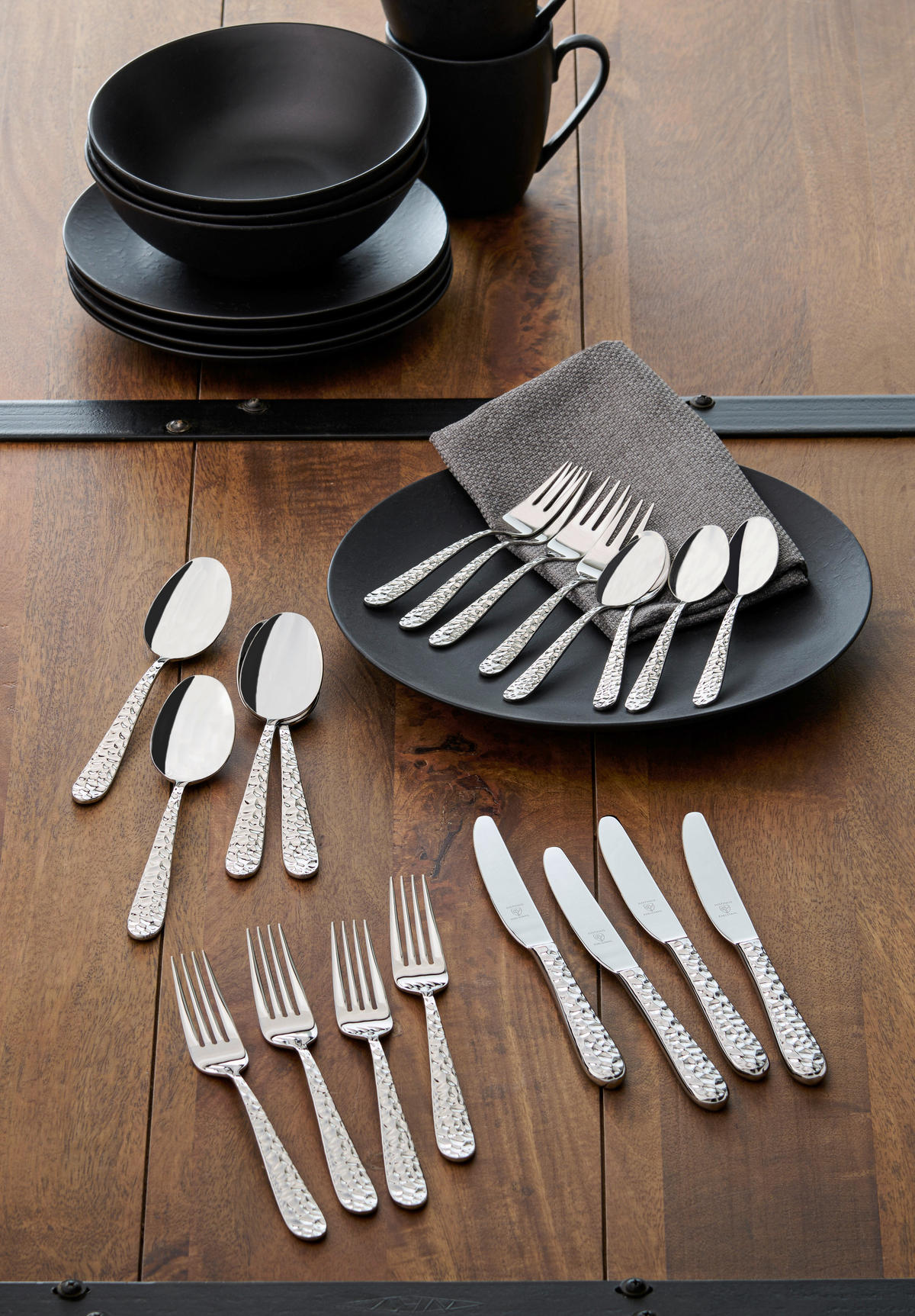 JUSTINUS Besteckset Edelstahloptik Edelstahl 20 tlg. Besteckset_Invictus_20tlg. - Edelstahloptik (25,00/16,00/5,00cm) - JUSTINUS