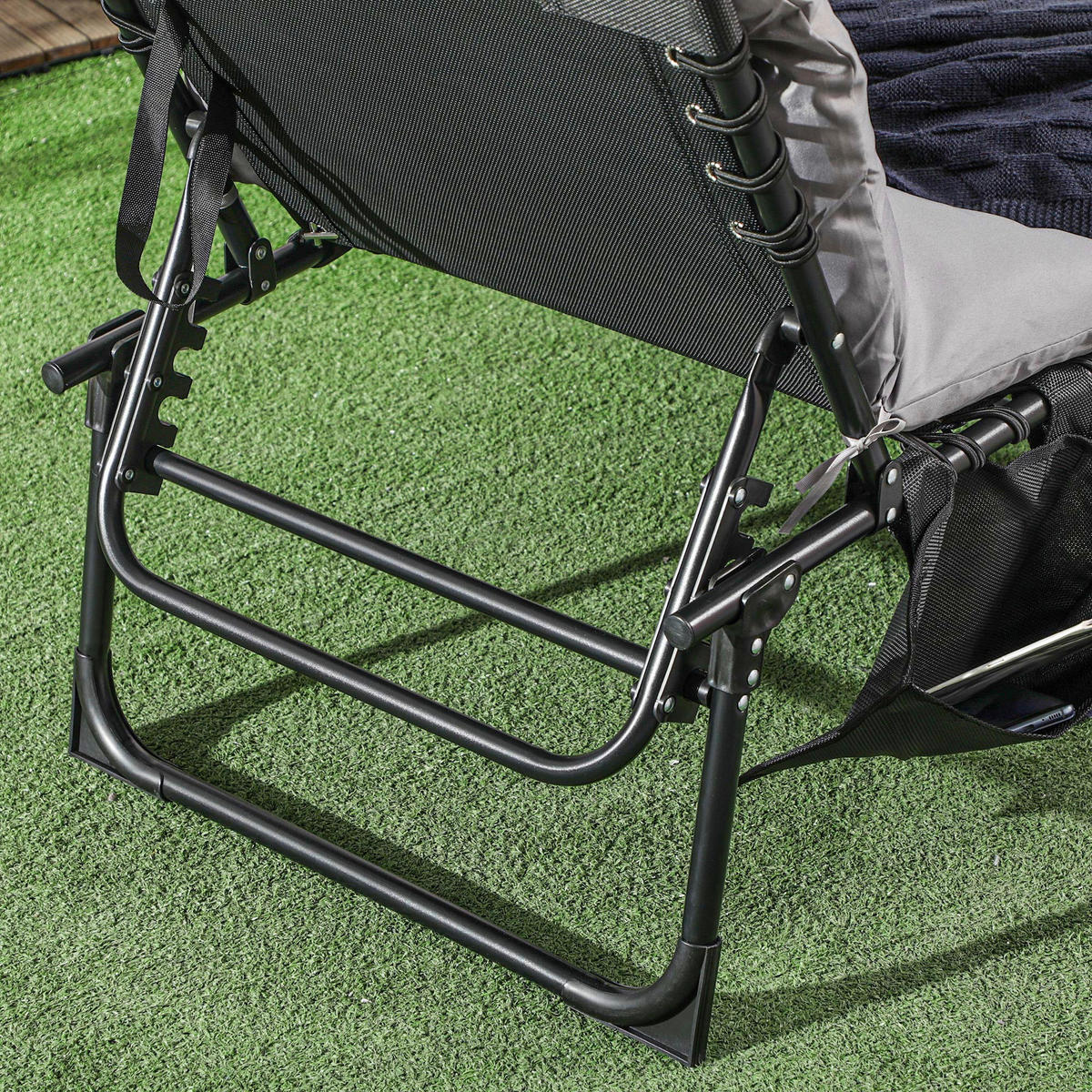 Outsunny Sonnenliege hellgrau Stahl B/H/L: ca. 189x32,5x58 cm Sonnenliege - hellgrau (58,00/189,00/32,50cm) - Outsunny