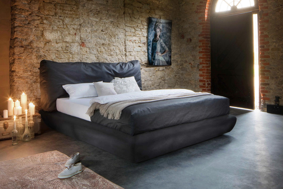 Boxspringbett Crush anthrazit Kunstleder Liegefläche B/L: ca. 160x200 cm Crush - anthrazit (184,00/112,00/243,00cm) - tanja meise 4brands GmbH