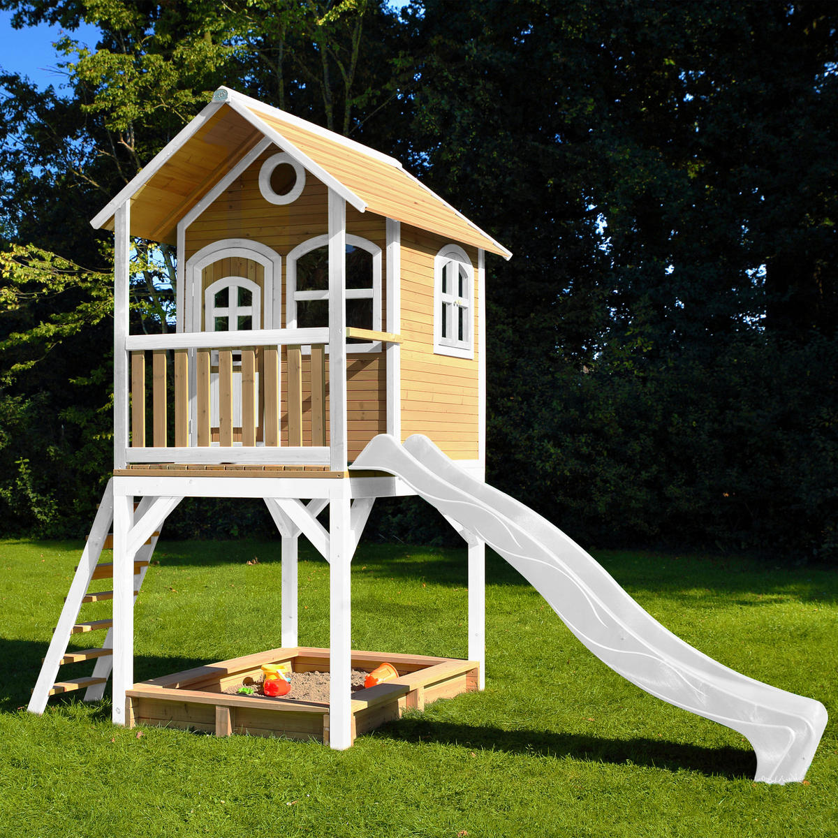 AXI Spielhaus Sarah braun B/H/L: ca. 370x291x191 cm Sarah - braun/weiß (191,00/370,00/291,00cm) - AXI