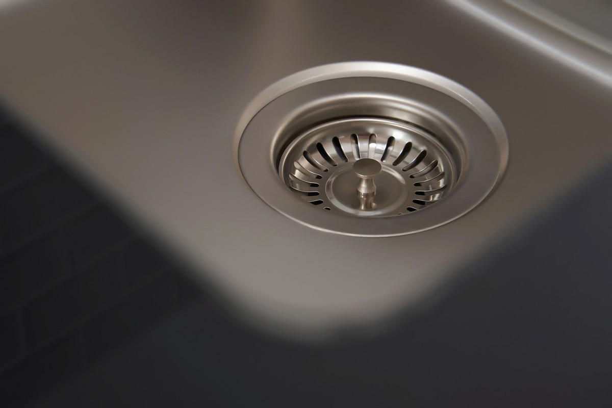 Respekta Einbauspüle New York 86 x 50 S schwarz Glas Edelstahl B/H/T: ca. 86x21x50 cm New York 86 x 50 S - schwarz (86,00/21,00/50,00cm) - Respekta