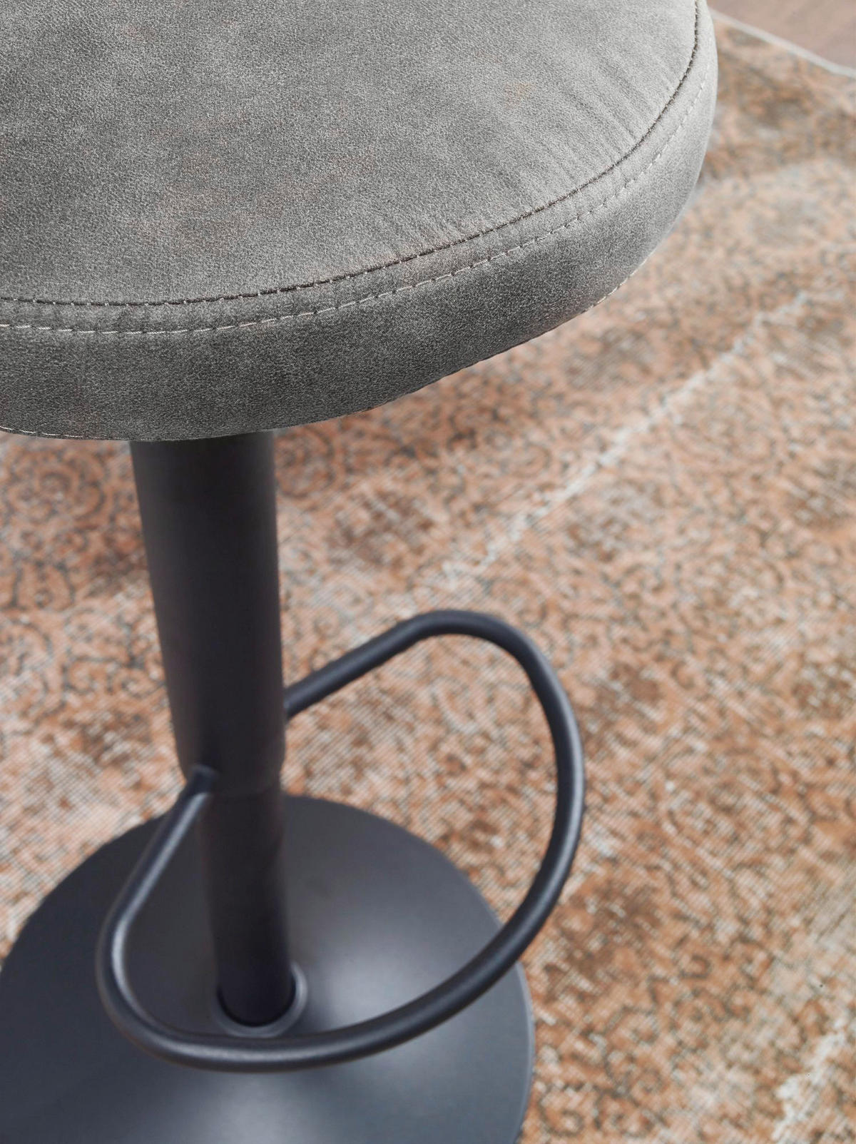 Barhocker grau schwarz Eisen Polyester B/H/T: ca. 40x79x40 cm Barhocker - schwarz/grau (40,00/79,00/40,00cm) - Wohnling