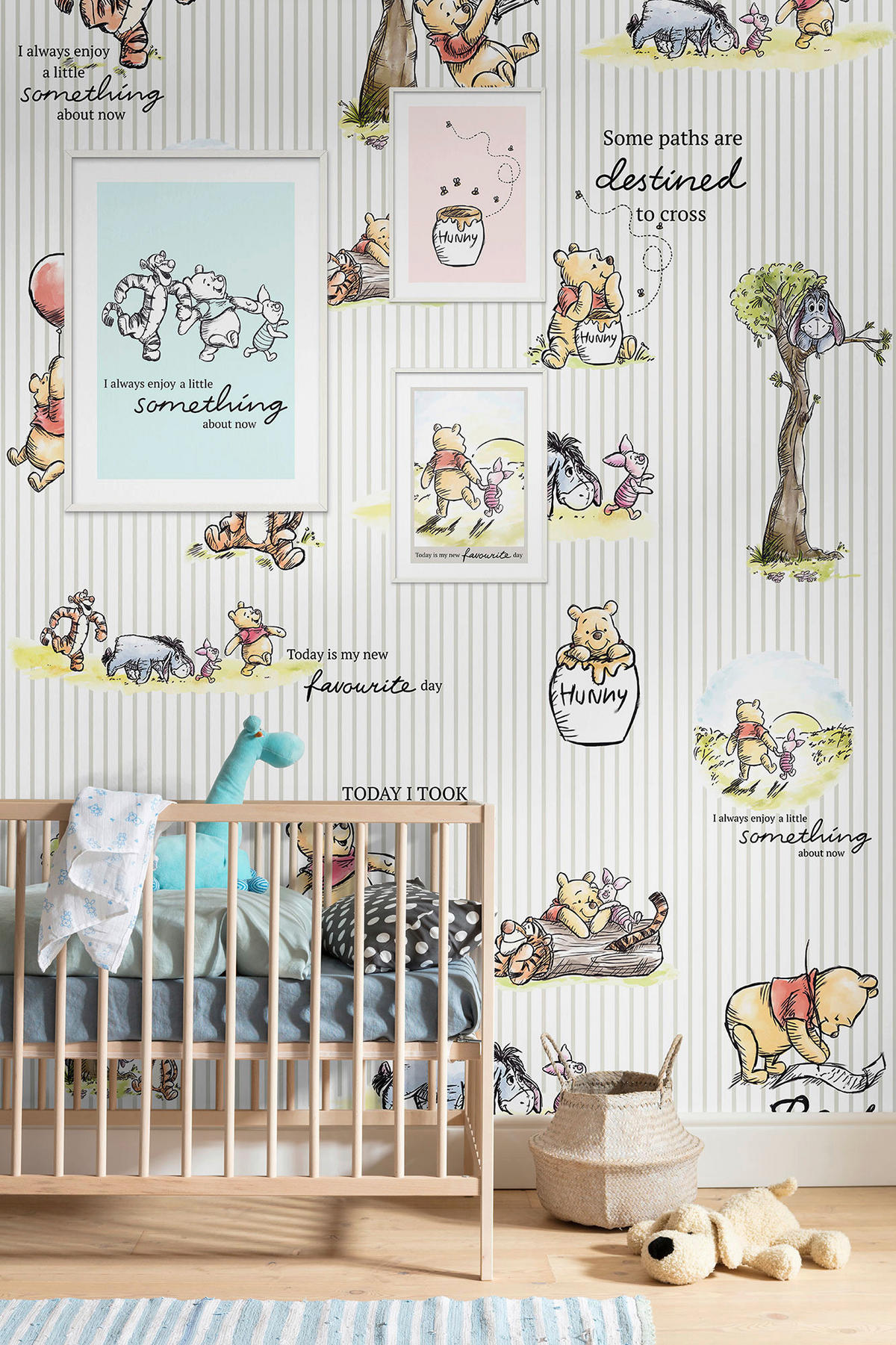 Komar Fototapete Winnie the Pooh - Stripes DX4-001 ▷ online bei POCO kaufen | Fototapeten