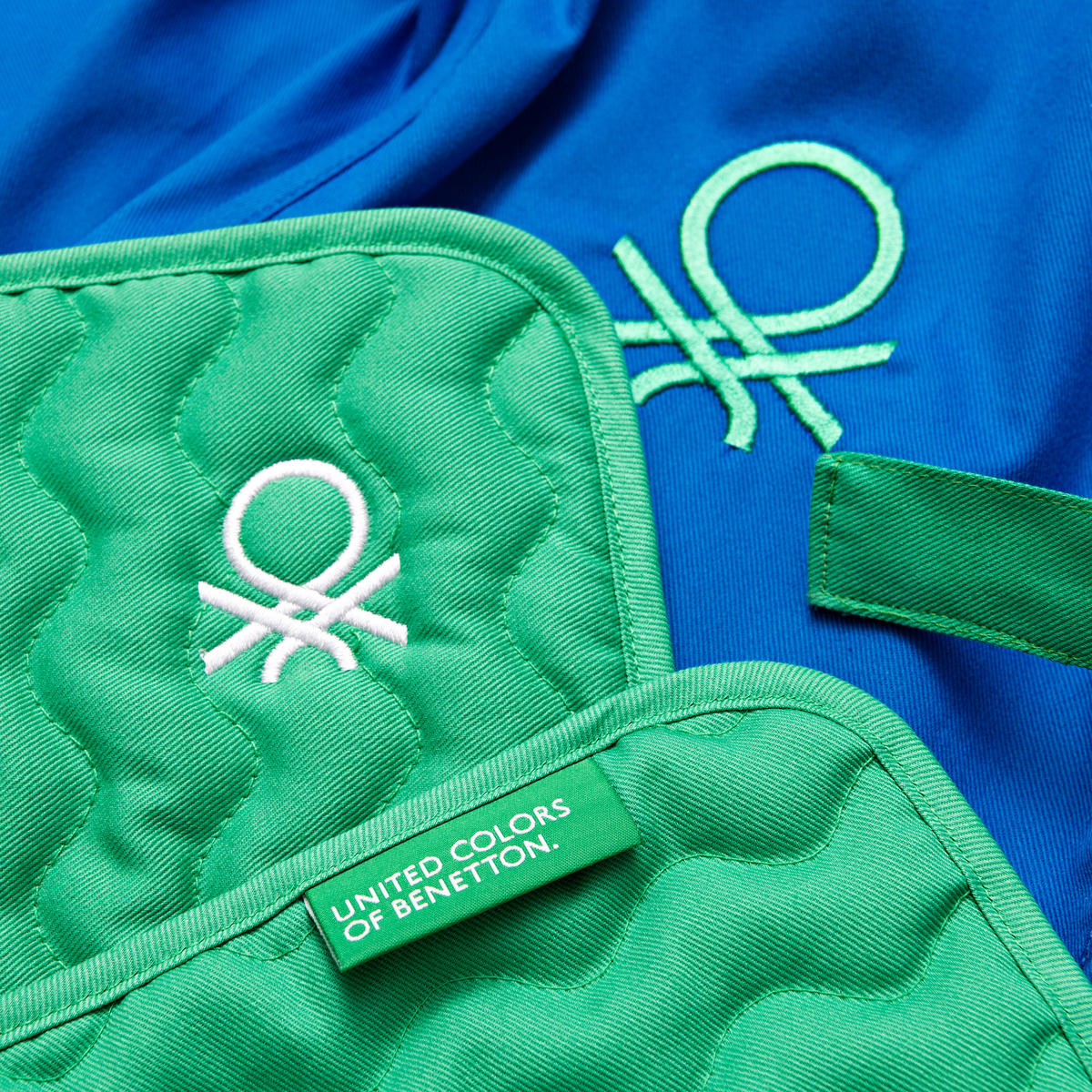 BENETTON Schürze- und Topflappen-Set Rainbow blau Baumwolle Rainbow - blau - BENETTON