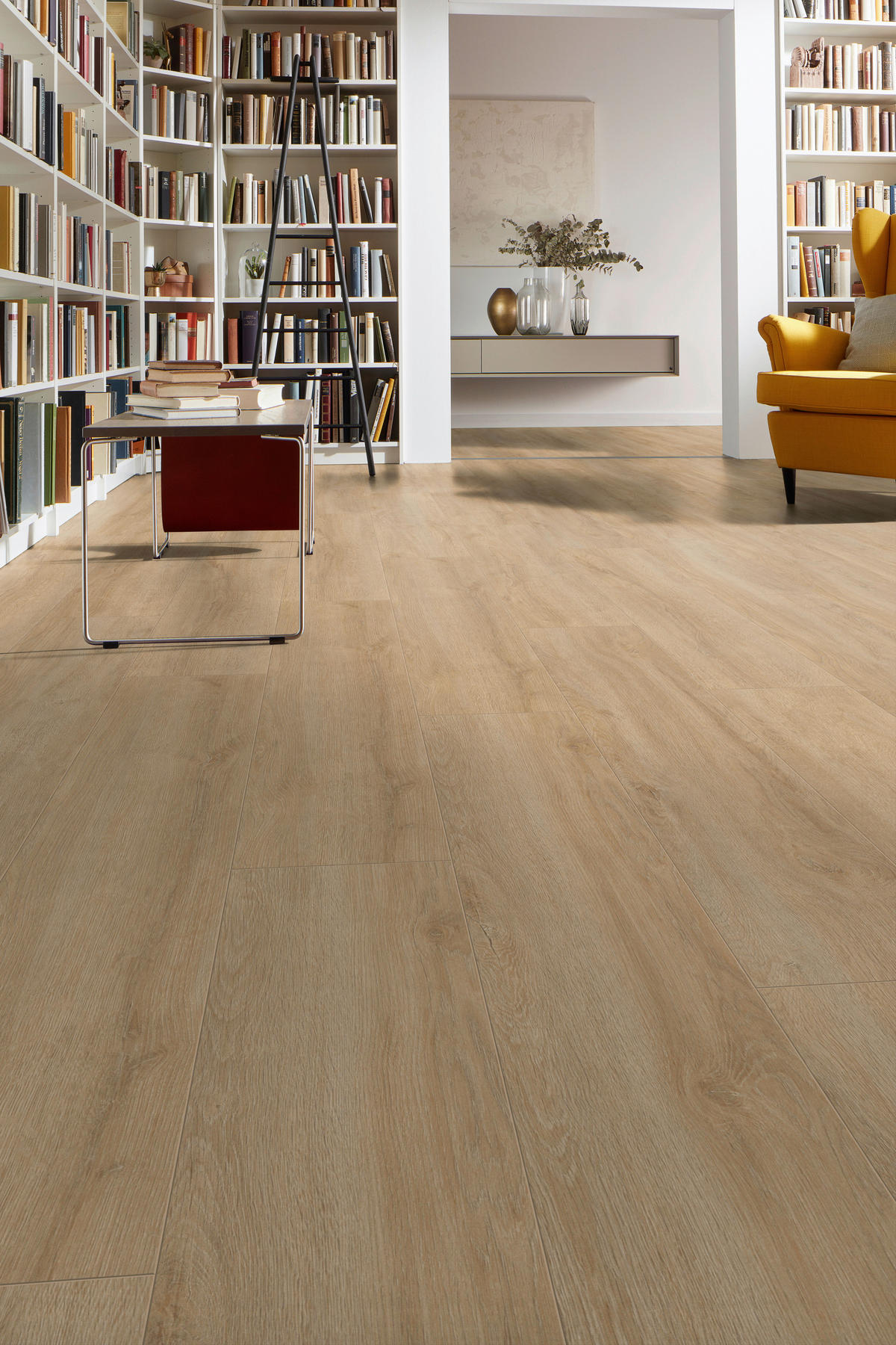 Superior Laminatboden Advanced Plus ca. 2,694 m² im Paket  B/L: ca. 24,45x138 cm pro Paket Advanced Plus ca. 2,694 m² im Paket - hellgrau (24,45/138,00cm) - Superior