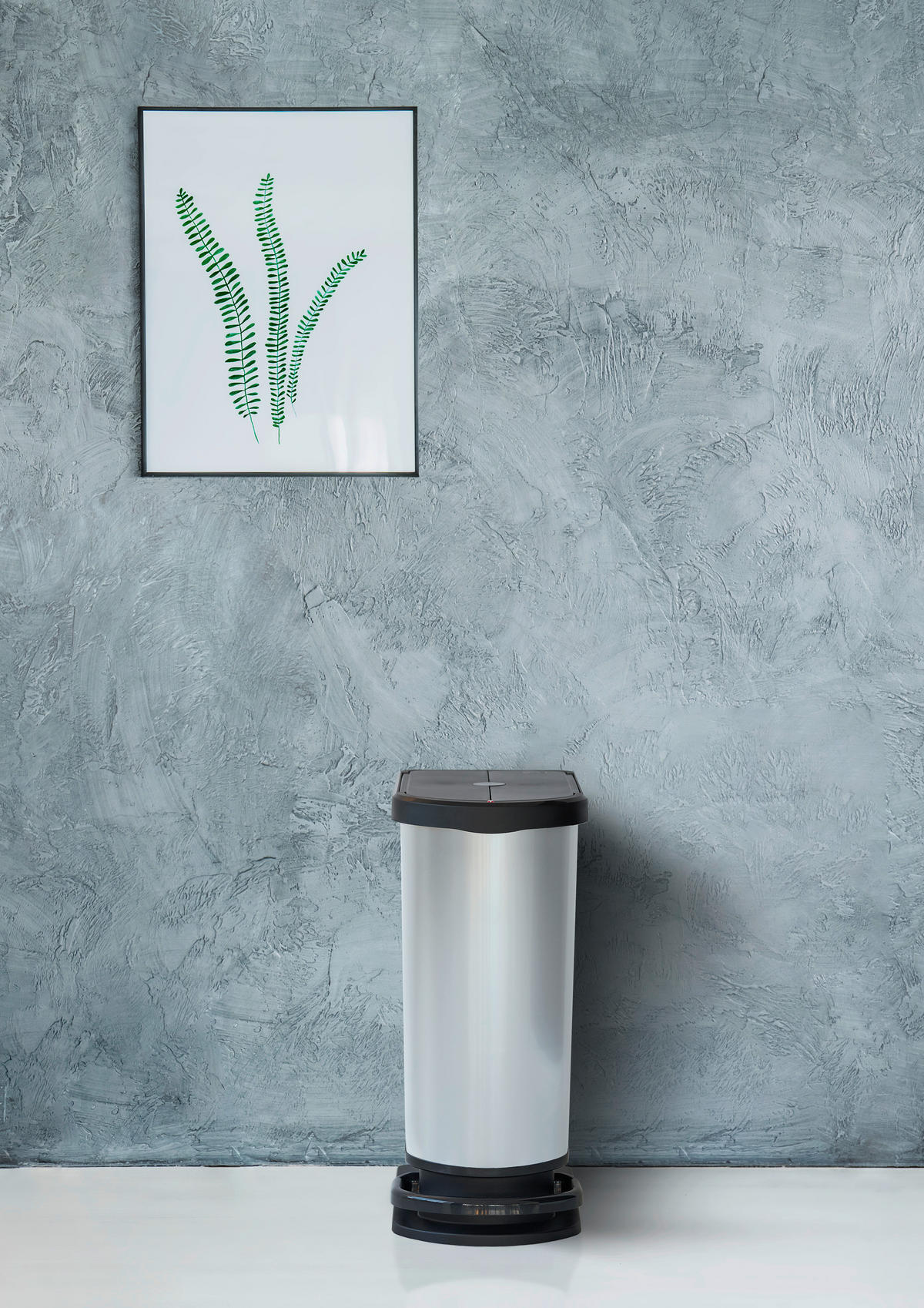 Rotho Treteimer PASO silber B/H/L: ca. 29x67x44 cm PASO - silber (44,00/29,00/67,00cm) - Rotho