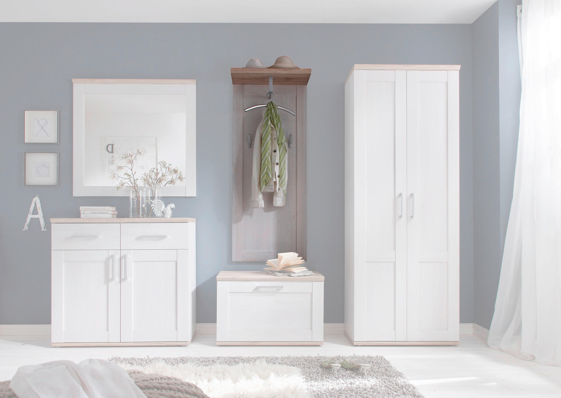 Garderobenpaneel Romance Sibiu Lärche Nachbildung Eiche San-Remo Nachbildung B/H/T: ca. 59x143x30 cm Romance - Eiche (59,00/143,00/30,00cm)