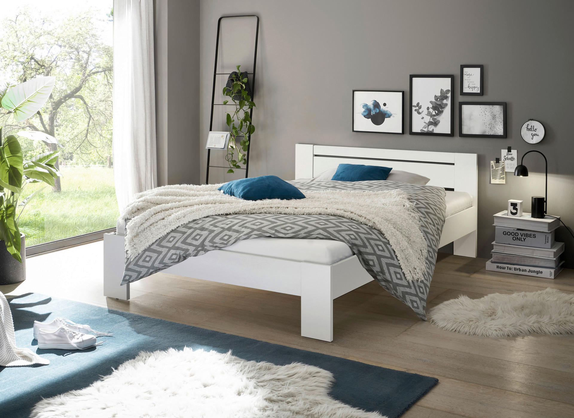 Futonbett Cannes weiß Liegefläche B/L: ca. 140x200 cm Cannes - weiß (145,00/71,00/204,00cm)