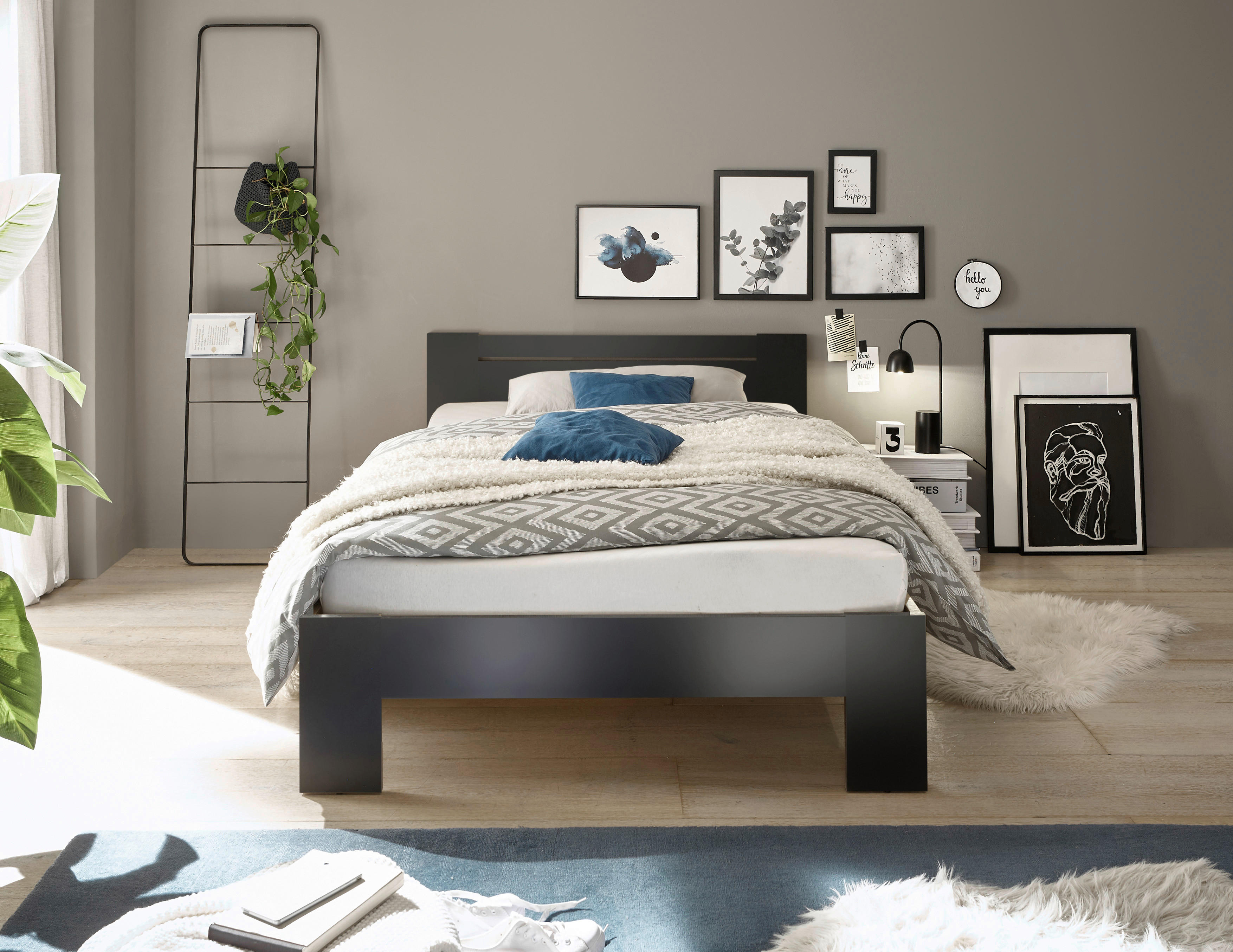 Futonbett Cannes schwarz Liegefläche B/L: ca. 120x200 cm Cannes - schwarz (125,00/71,00/204,00cm)