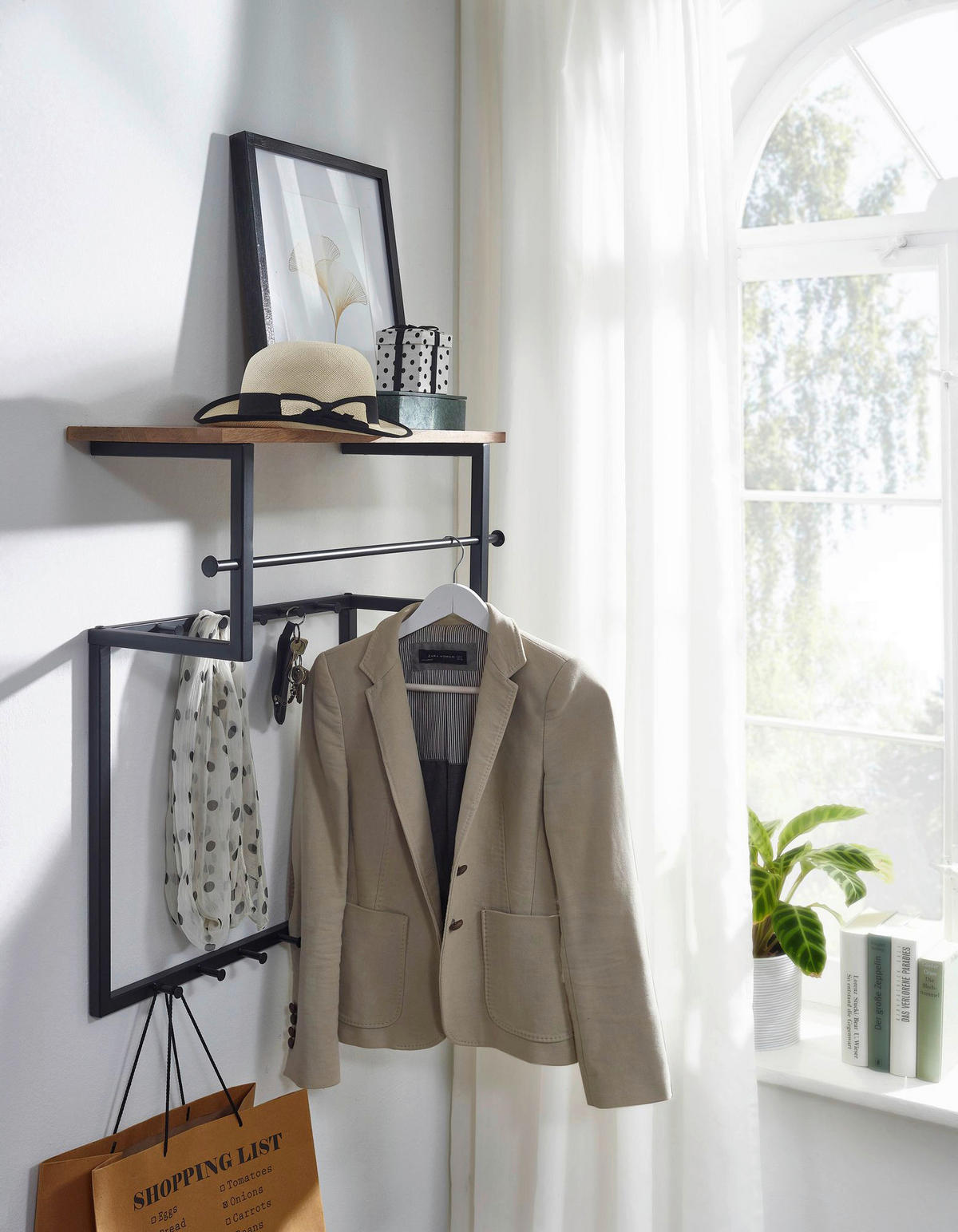 Garderobe natur schwarz pulverbeschichtet B/H/T: ca. 60x76x26 cm Garderobe - natur/schwarz (60,00/76,00/26,00cm) - Wohnling