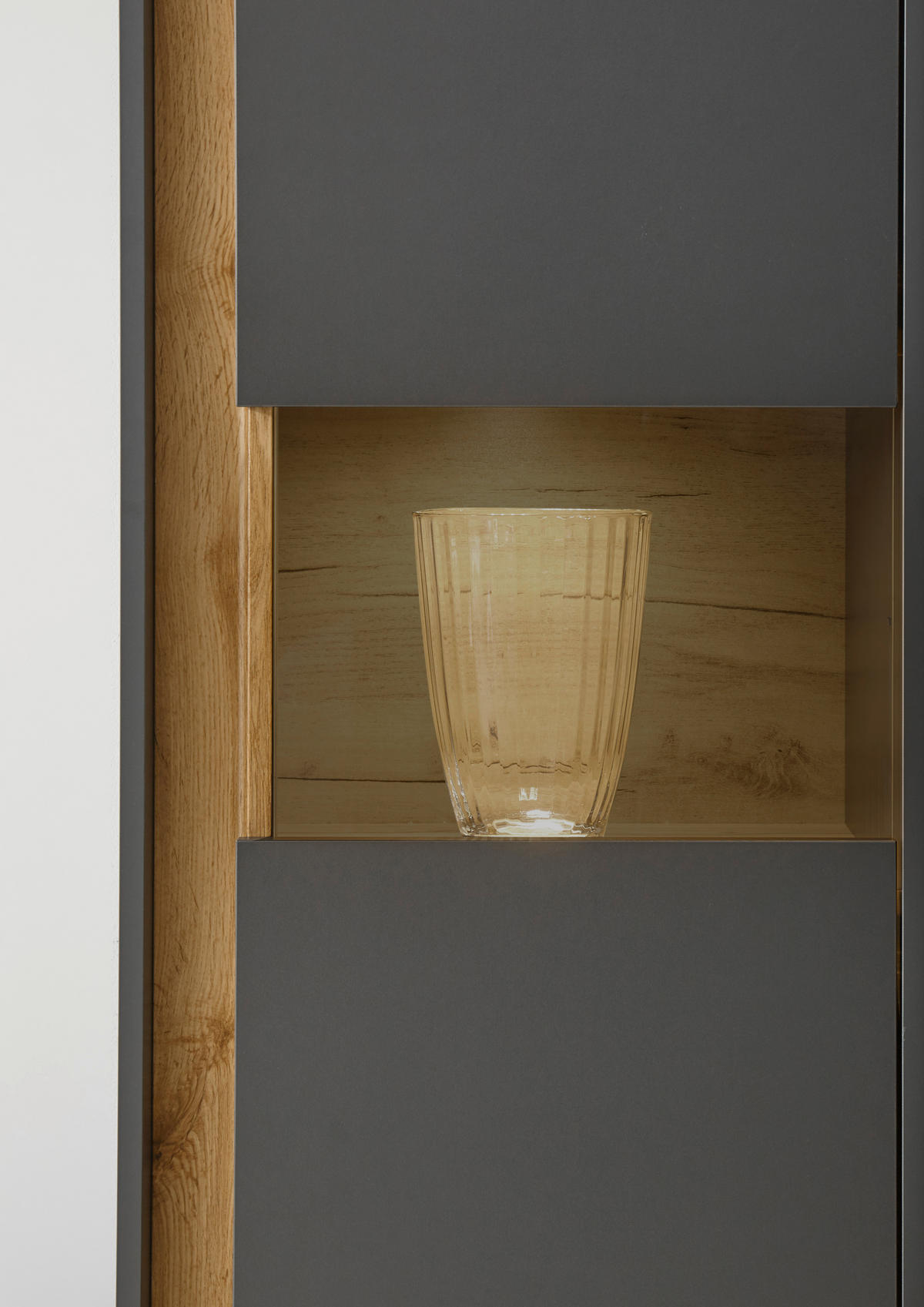 Standvitrine City Eiche Wotan Nachbildung anthrazit B/H/T: ca. 50x197x40 cm City - Eiche/anthrazit (50,00/197,00/40,00cm)