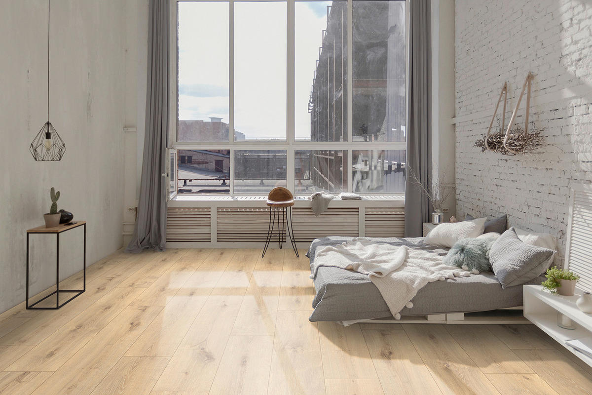 Click-Vinylboden Eiche mittel ca. 2,538 m² im Paket  B/L: ca. 24,6x129 cm pro Paket Eiche mittel ca. 2,538 m² im Paket - hellbraun (24,60/129,00cm)