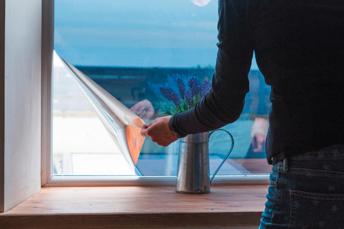 d-c-fix Fensterfolie Spiegelschutz silber B/L: ca. 90x150 cm Fensterfolie_d-c-fix_F3395050 - silber (90,00/150,00cm) - d-c-fix