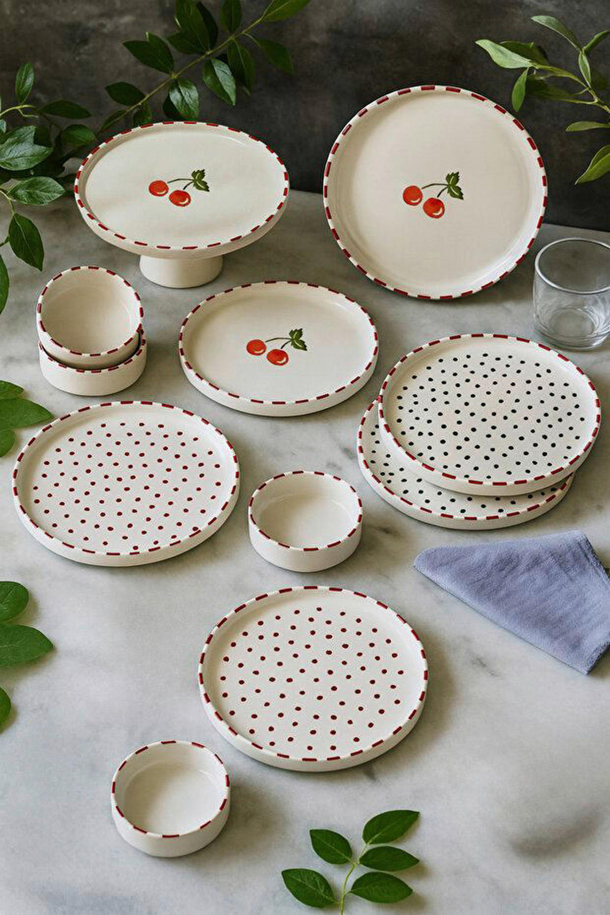 HermiaConcept Frühstücksservice beige Keramik 11 tlg. Frühstücksservice_11tlg. - beige/rot - HermiaConcept