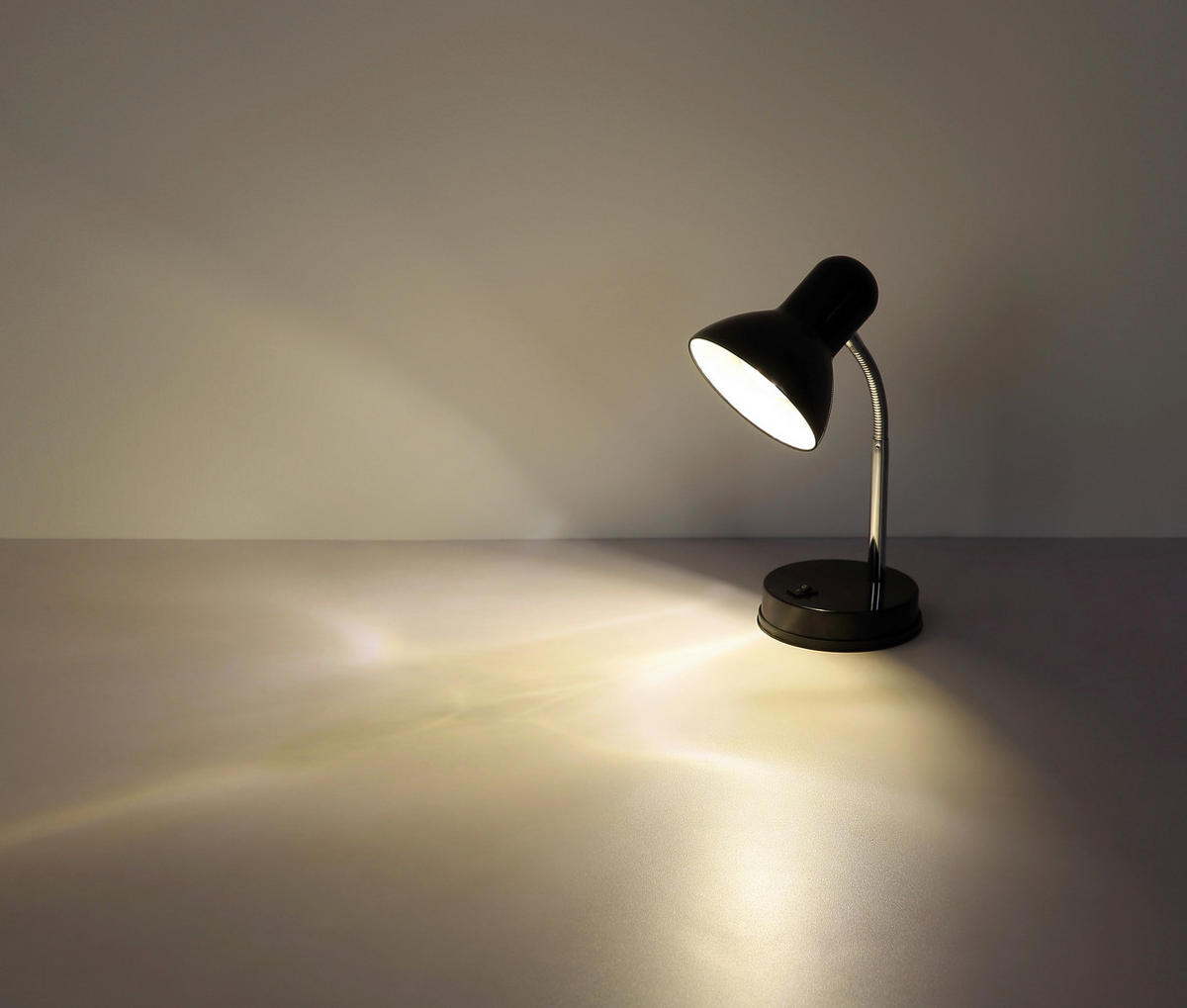 GLOBO Tischleuchte schwarz Kunststoff Metall B/H/L: ca. 15x20,5x15 cm E27 1 Brennstellen Tischleuchte-Basic - schwarz (15,00/15,00/20,50cm) - GLOBO