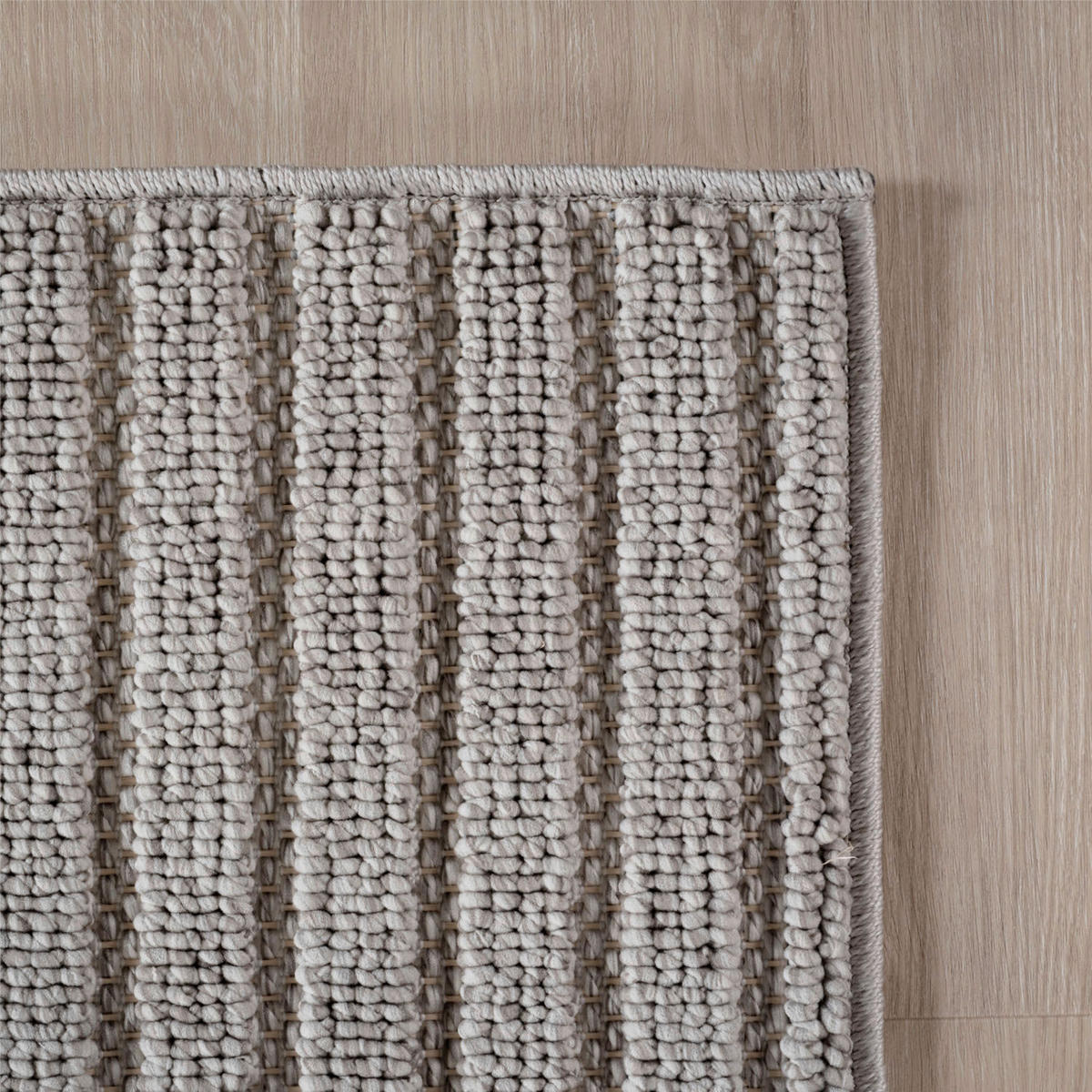 Ayyildiz Kurzflorteppich HELIX silber B/H/L: ca. 240x0,7x340 cm HELIX - silber (340,00/240,00/0,70cm) - Ayyildiz