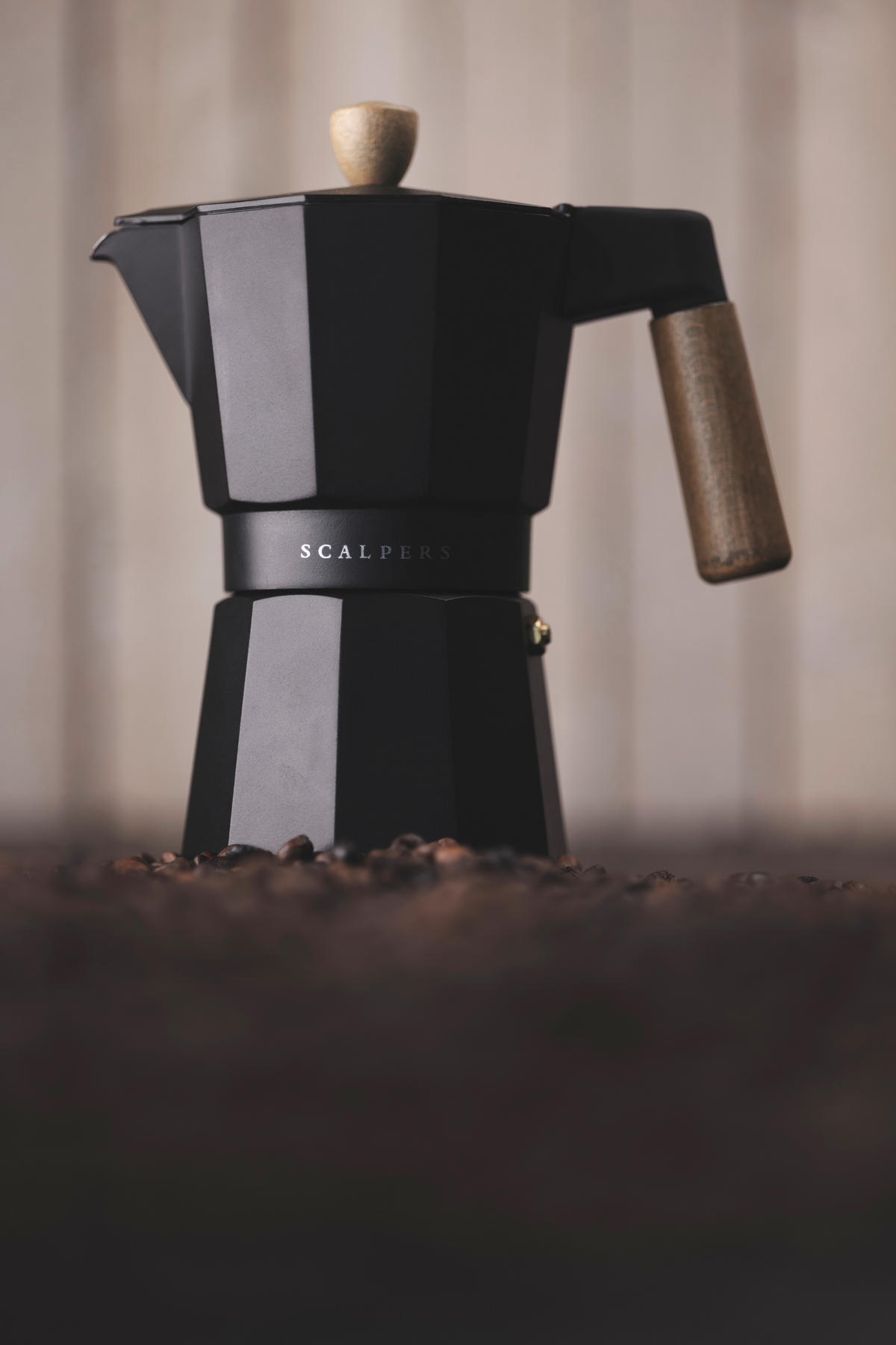 SCALPERS HOME Kaffemaschine schwarz Aluminium B/H/T: ca. 17x20,5x10 cm 365 - schwarz (17,00/20,50/10,00cm) - SCALPERS HOME